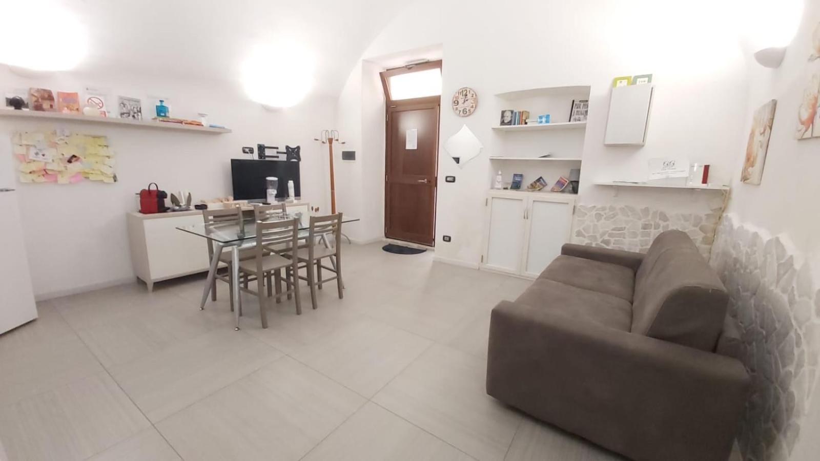 Casa Vacanze G&G Villa Brindisi Exteriör bild
